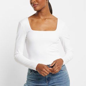 Express Body Contour High Compression Square Neck Long Sleeve Cropped Tee